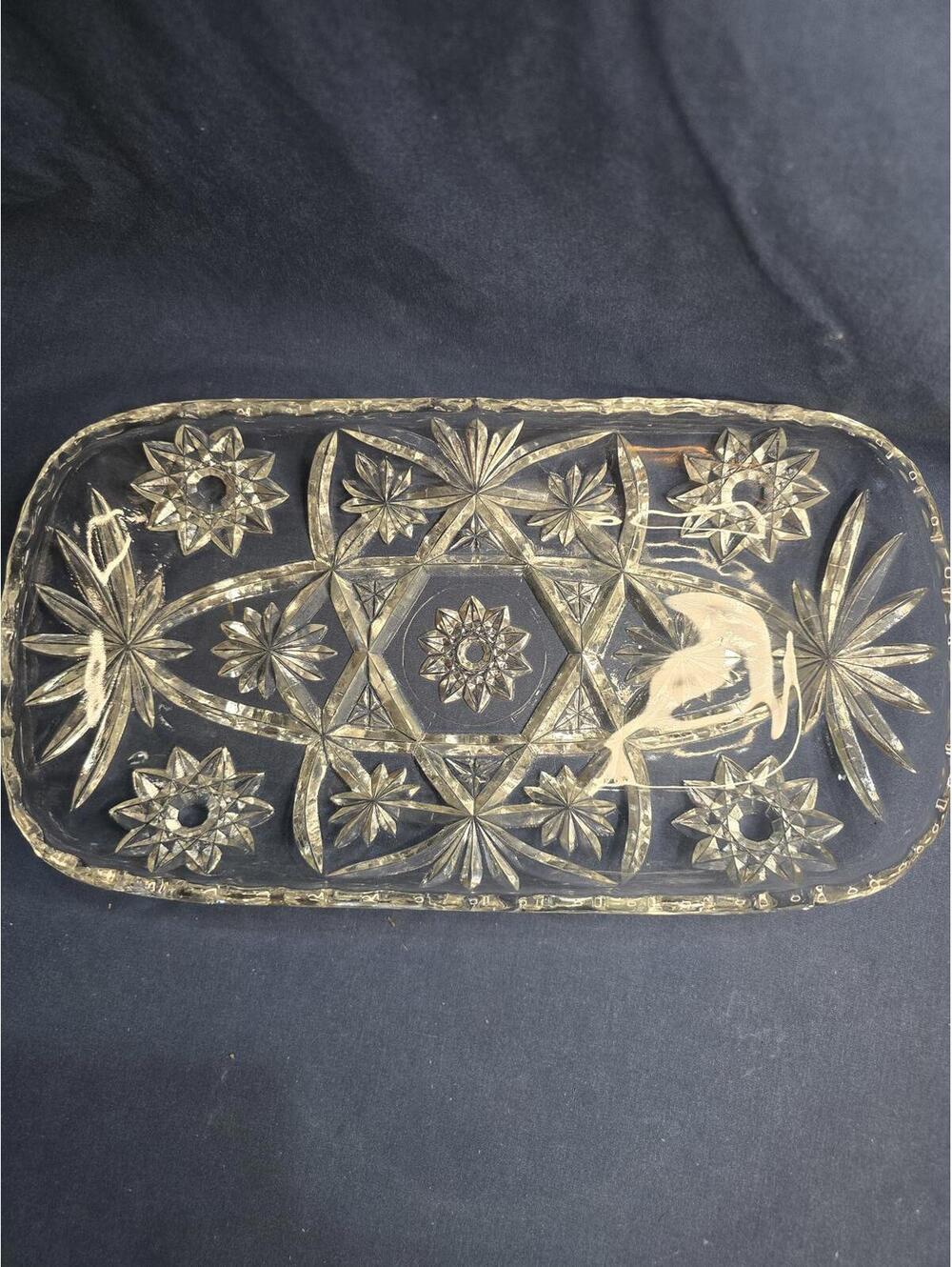 EAPC Hostess Tray 12 x 6 in. Anchor Hocking Early American Prescut Star of David